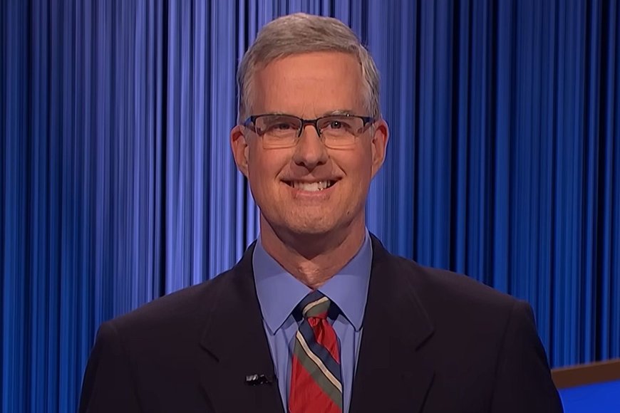 “Jeopardy!” Contestant Reveals How His Strategy of 'Not Trying to Win' Helped Him in the Champions Wildcard Tournament