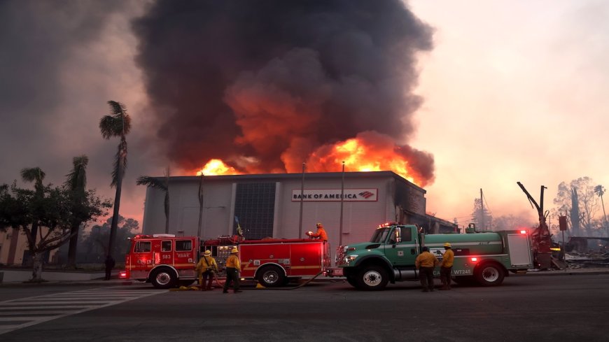 NOAA Will Stop Tracking Costs of Climate Crisis-Fueled Disasters in Wake of Trump Cuts