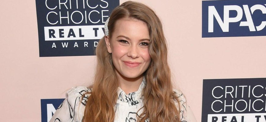 Bindi Irwin Forced To Miss Dad's Annual Gala Due To Medical Emergency