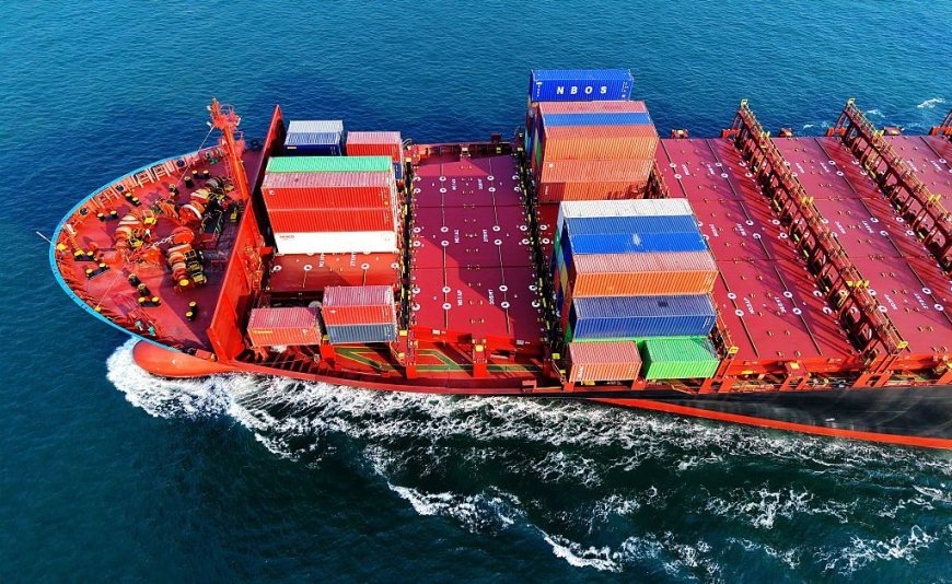 How Trump’s Tariff Unpredictability Hurts Businesses and Consumers—and Could Help China