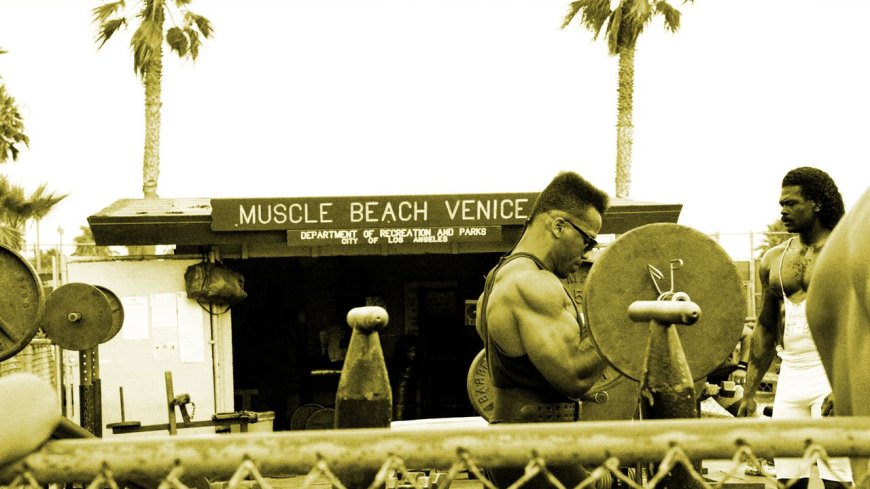The Low Testosterone Symptoms to Look Out For—And How to Handle Them