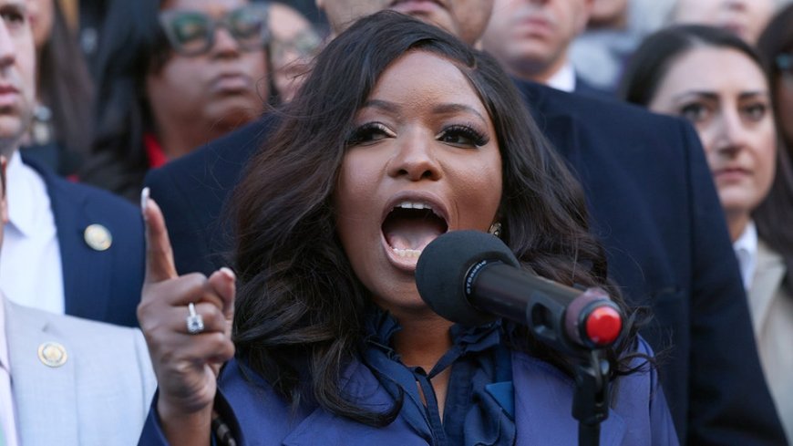 Jasmine Crockett allegedly tried 'shutting down' Atlantic piece after reporter contacted other Democrats