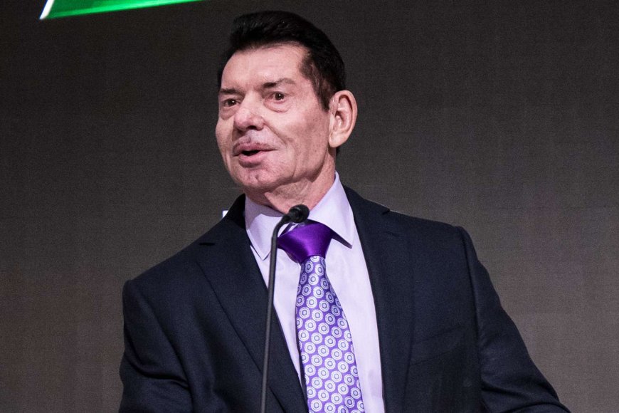 Former WWE CEO Vince McMahon Involved in 3-Car Collision: Report