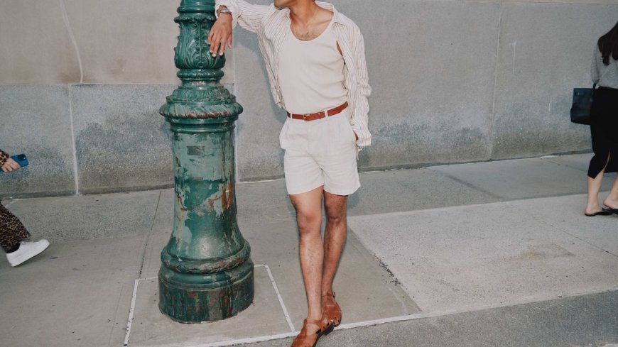 11 Best Linen Shorts for Men 2025, According to GQ Editors