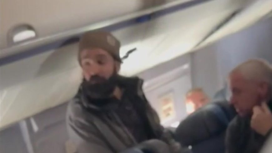 Man who attacked flight attendant on Logan-bound flight ordered to serve 5 years probation